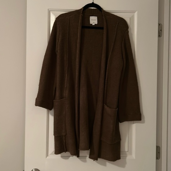 Gentle Fawn Cardigan - Picture 1 of 4
